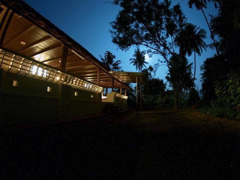 Chedi Spring Valley Hotell Athirappilly Exteriör bild